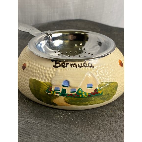 VTG 70s Bermuda Souvenir Tea Bag Holder Strainer 3.5 in beige green blue GC L#2 - Picture 5 of 10